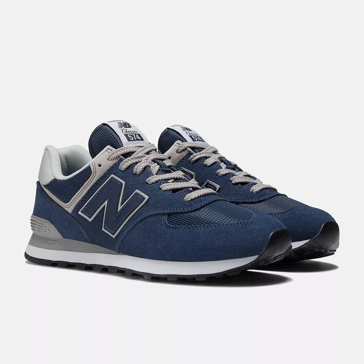 New Balance ML574EVN Lauf-Sneaker für Herren, weite Passform, exklusiv, Marineblau