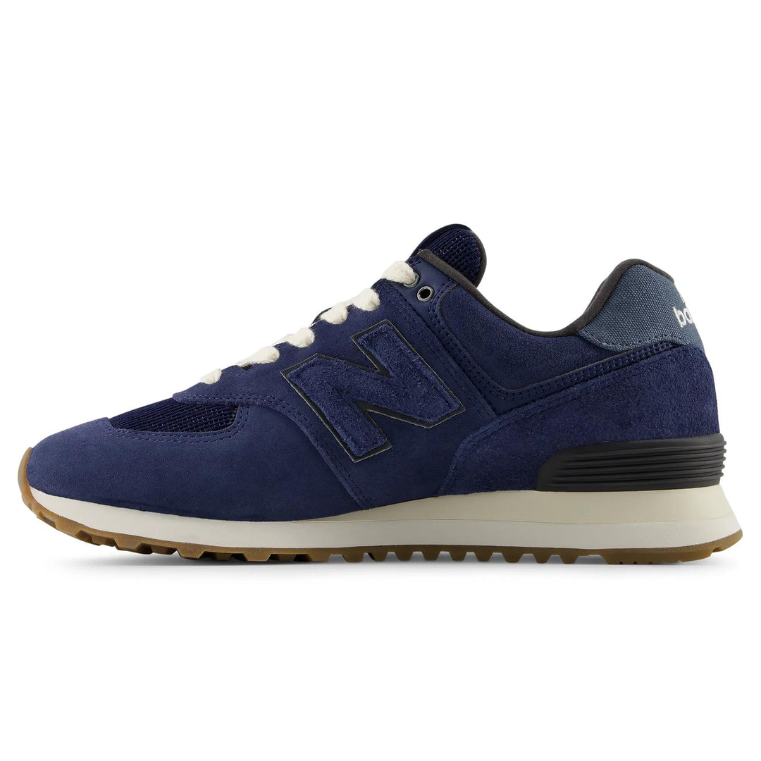 Women's Wide Fit New Balance U5747FO Sneakers