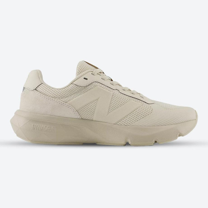 Mens Wide Fit New Balance U8002IH Dynasoft Sneakers - Fresh Foam