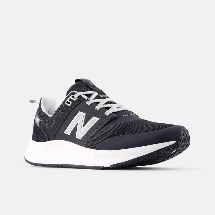 Men's Wide Fit New Balance UA900D Running Sneakers