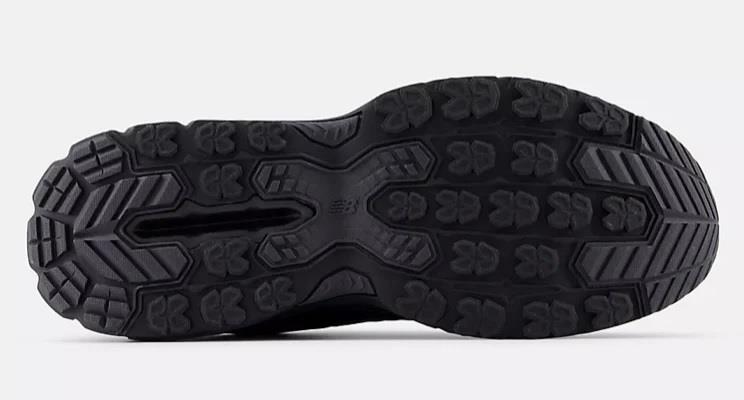Mens Wide Fit New Balance M410 Sneakers - Fresh Foam