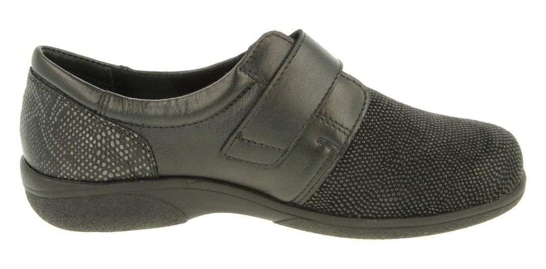 Womens Wide Fit DB Firecrest Shoes