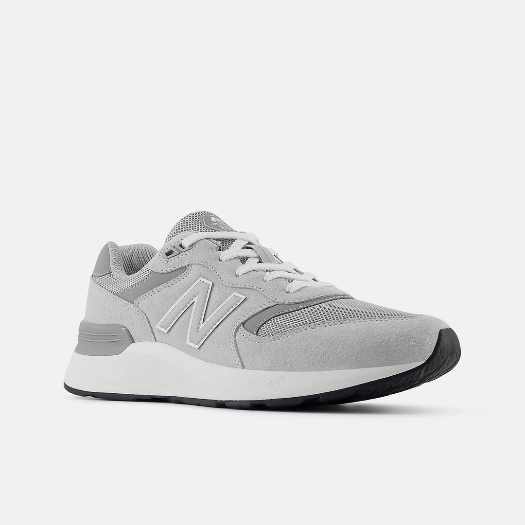 Men's Wide Fit New Balance M8806HE Walking/Running Sneakers