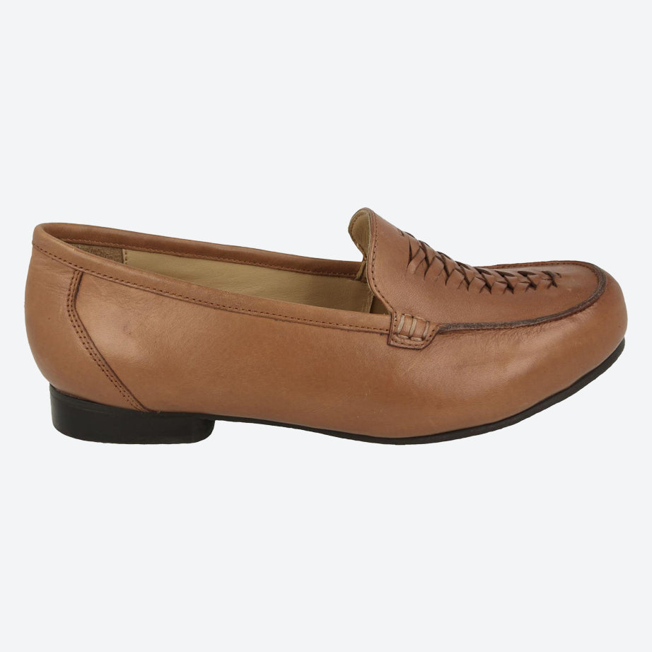 Womens Wide Fit DB Bingham Pumps