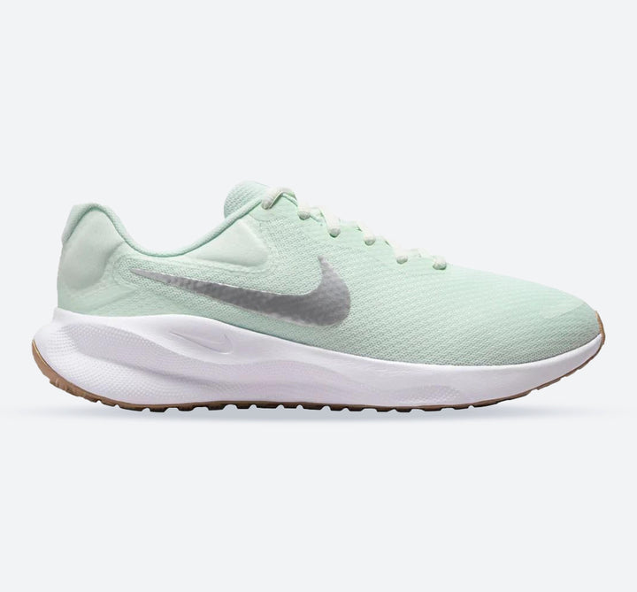 Women's Wide Fit Nike FZ6829-303 Revolution 7 Sneakers