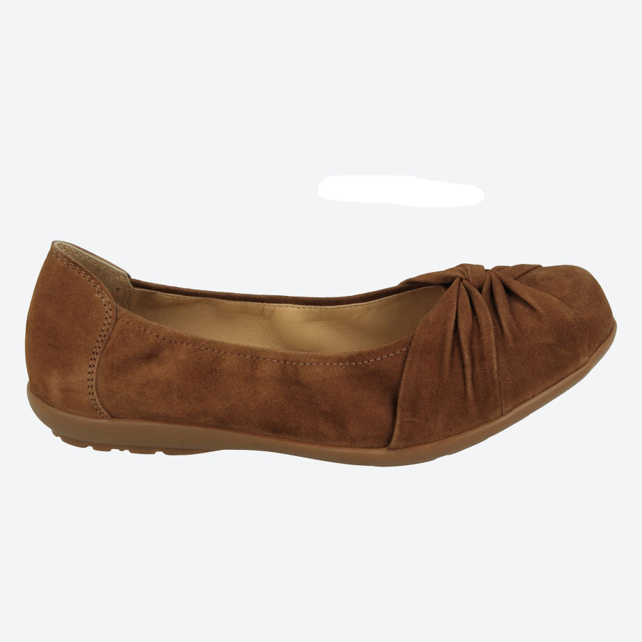 Womens Wide Fit DB Tetbury Court Shoes