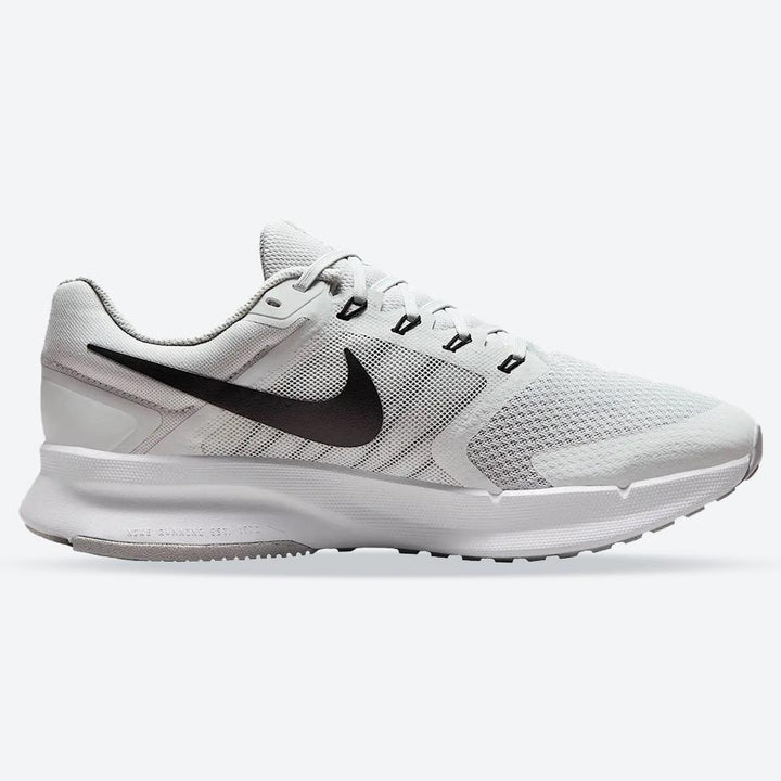 Men's Wide Fit Nike FZ9666-005 Run Swift 3 Running Sneakers