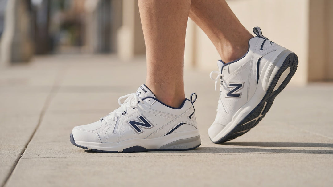 Herren Wide Fit New Balance MX608WN5 Sneakers (624)