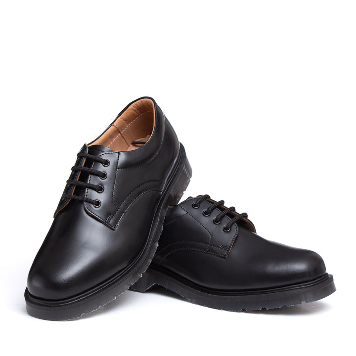 Mens Wide Fit Solovair 1562 Shoes